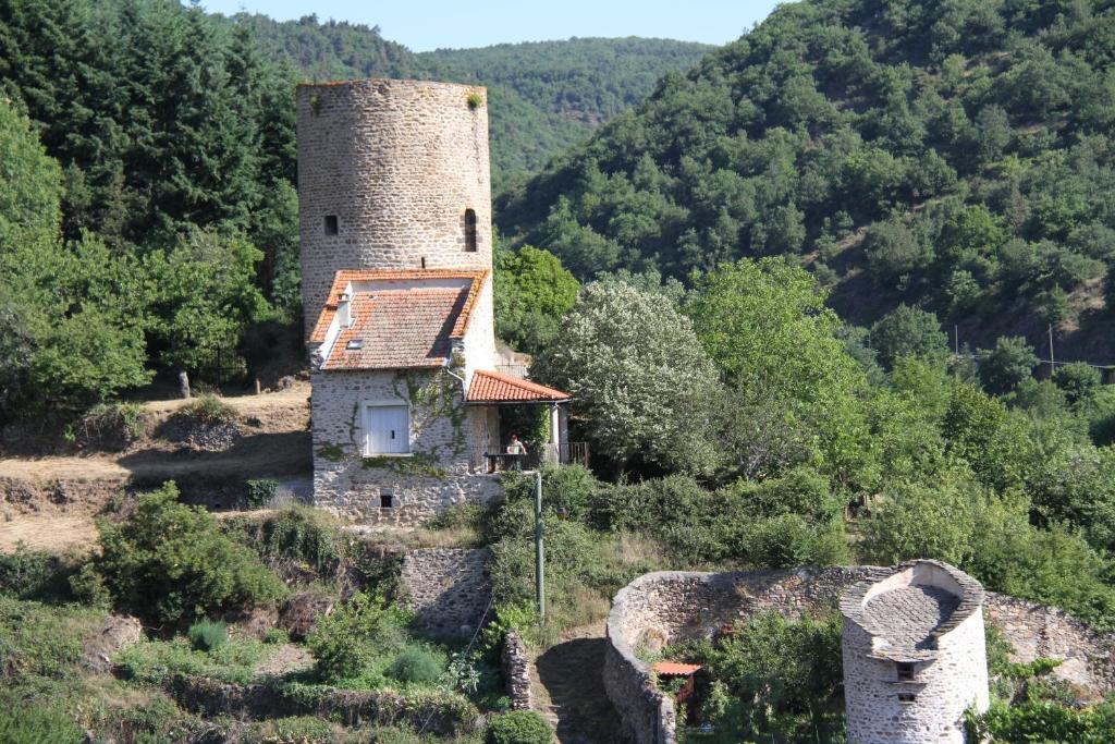 Hotel La Bougnate Blesle Esterno foto